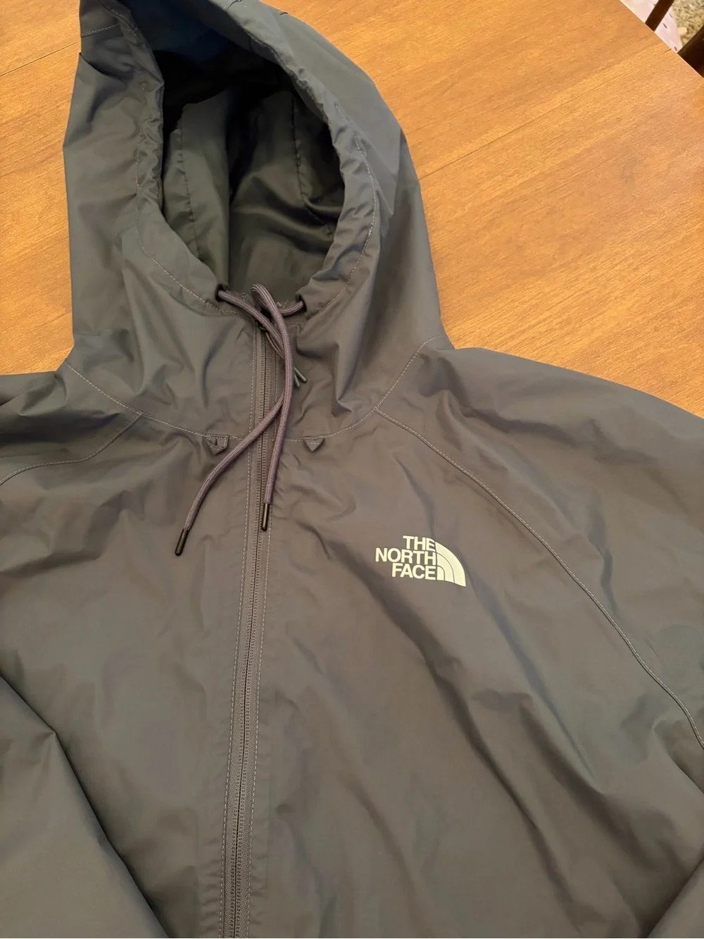 Men’s Large Grey North Face Spring Jacket/ Rain Coat